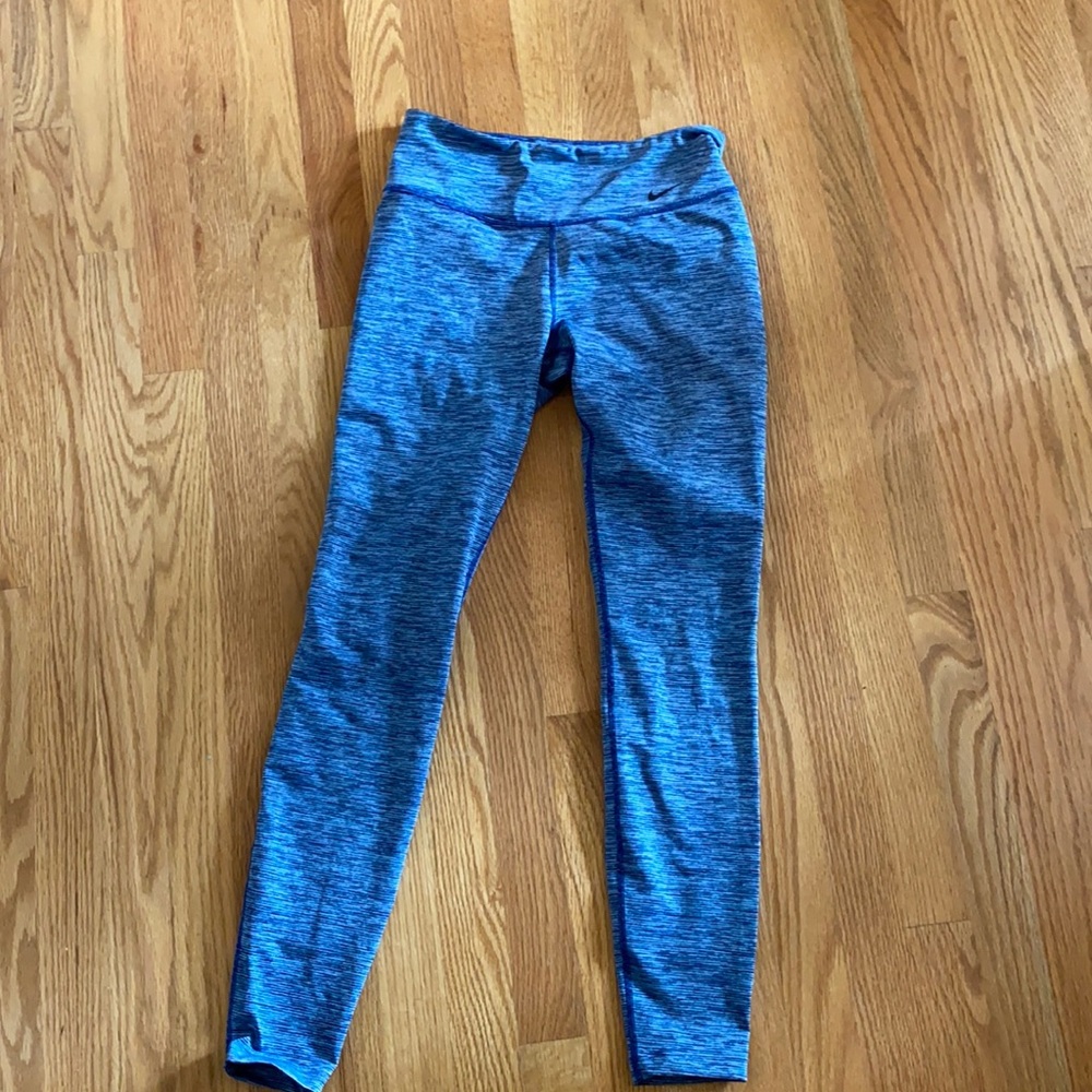 Nike dri-fit blue stripped leggings